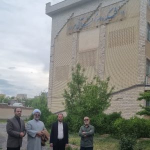 بازدید مشاور ریاست دانشگاه و رئیس بنیاد خیران و واقفان از دانشکده علوم قرآنی مراغه